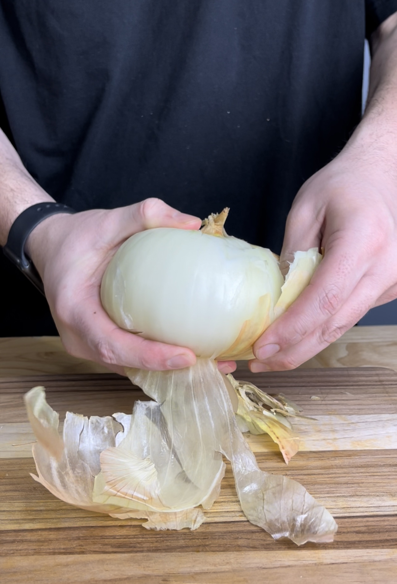 Bite Sized Peeling an onion